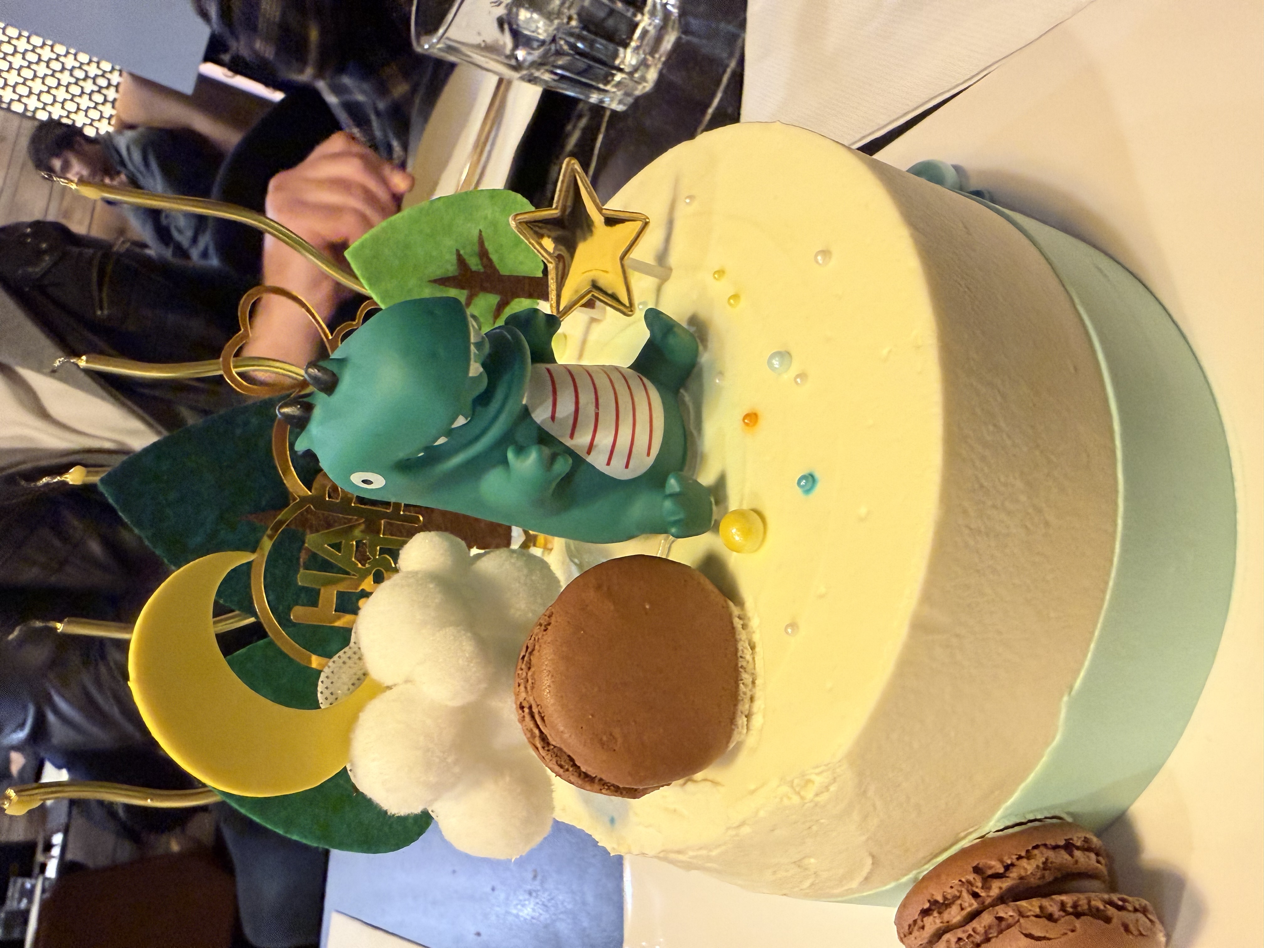 This is a dinosaur cake